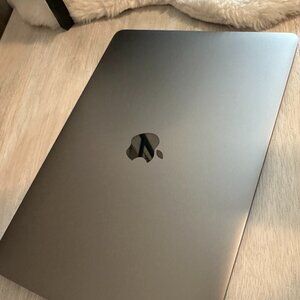 MacBook Pro 13-inch (2017)